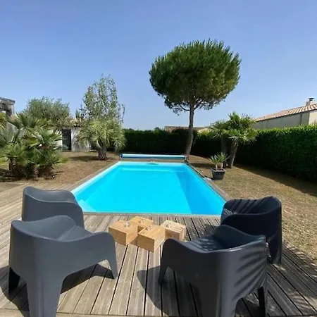 Szálloda Magnifique Maison De Avec Piscine