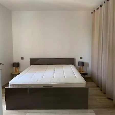 Szálloda Magnifique Maison De Avec Piscine